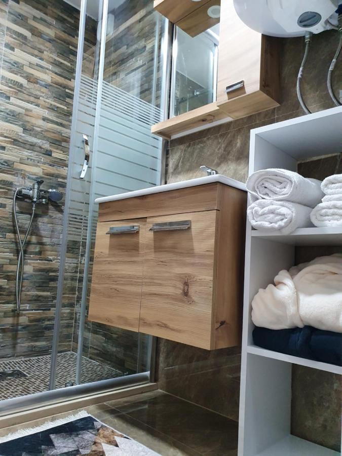 Apartmani Parice Novi Pazar Exteriör bild