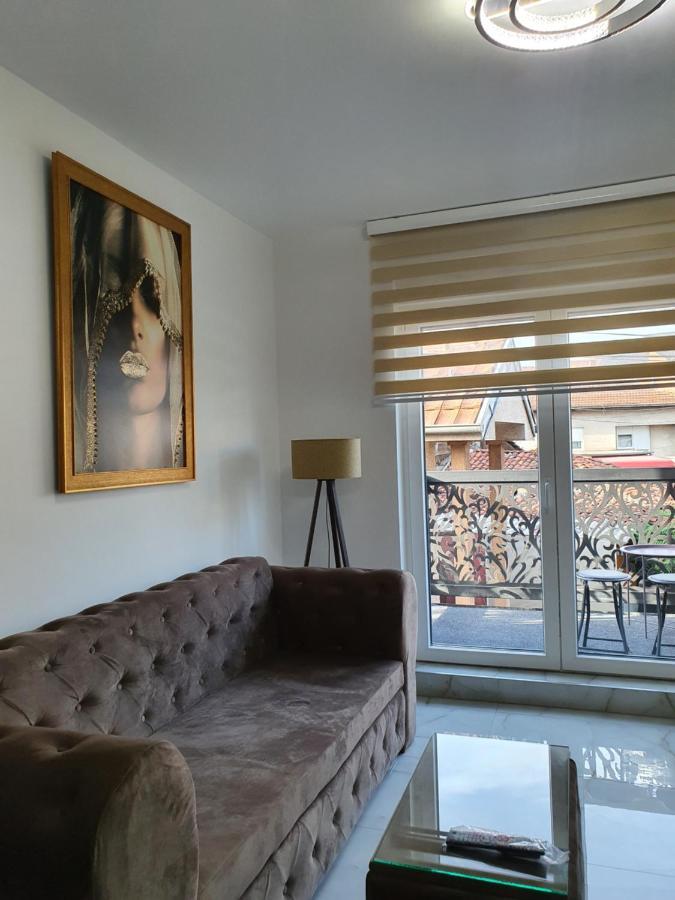 Apartmani Parice Novi Pazar Exteriör bild