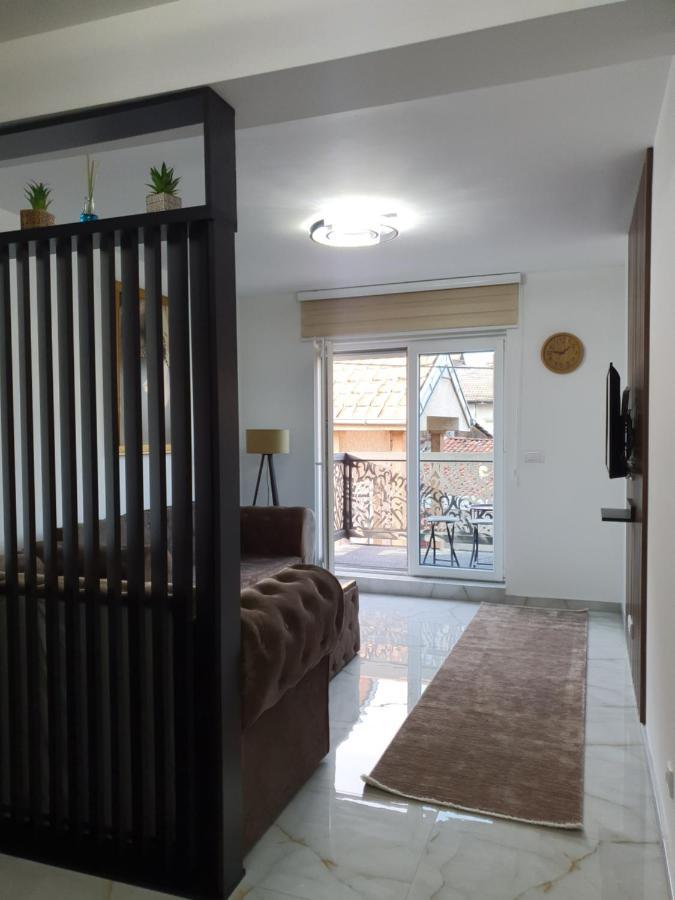Apartmani Parice Novi Pazar Exteriör bild