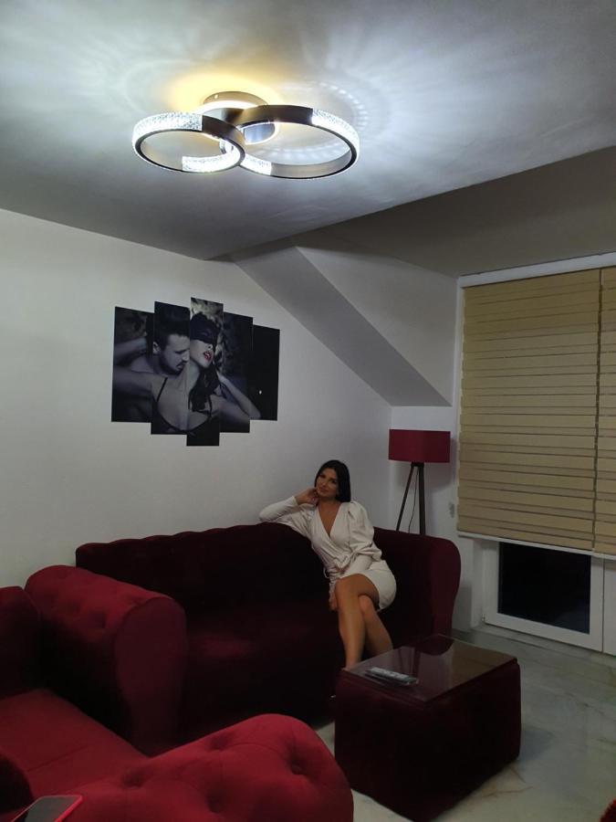 Apartmani Parice Novi Pazar Exteriör bild