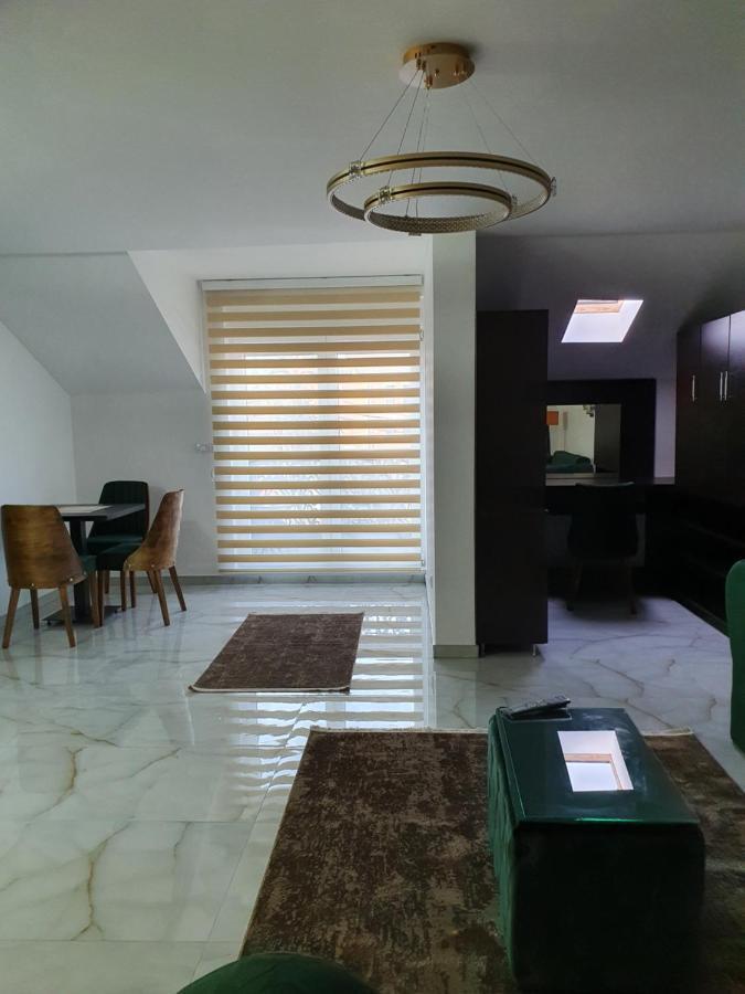 Apartmani Parice Novi Pazar Exteriör bild