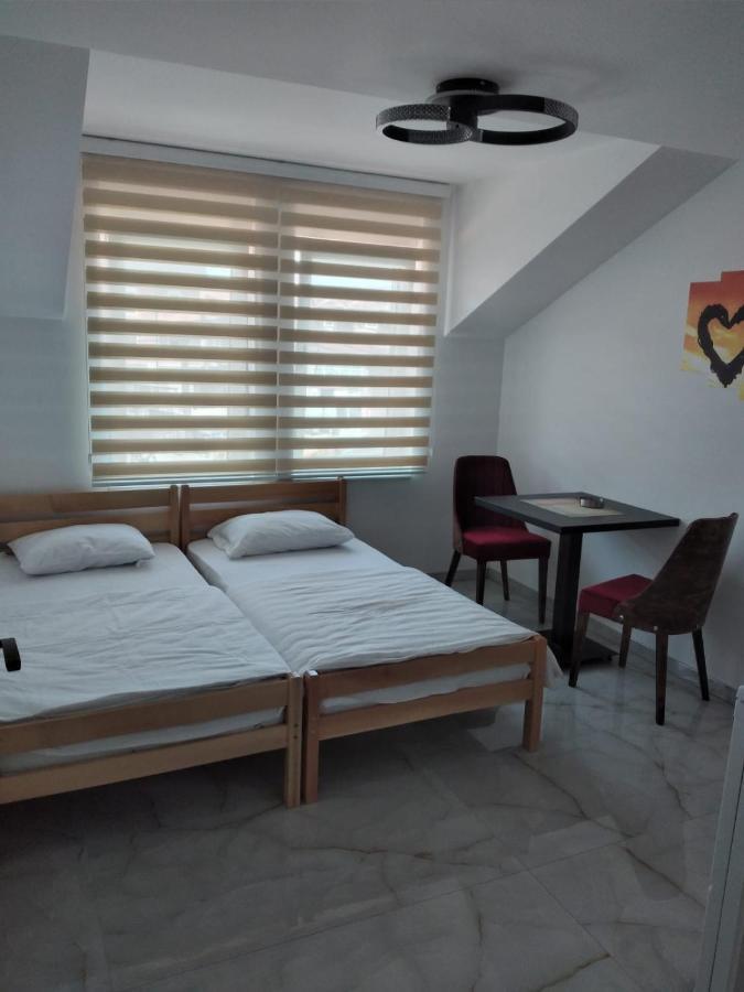 Apartmani Parice Novi Pazar Exteriör bild